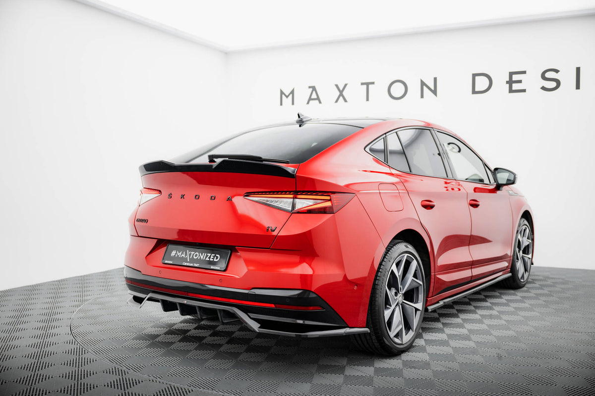 Heckspoiler Lippe 3D Skoda Enyaq Coupe iV RS  schwarz Hochglanz – Ansicht 3