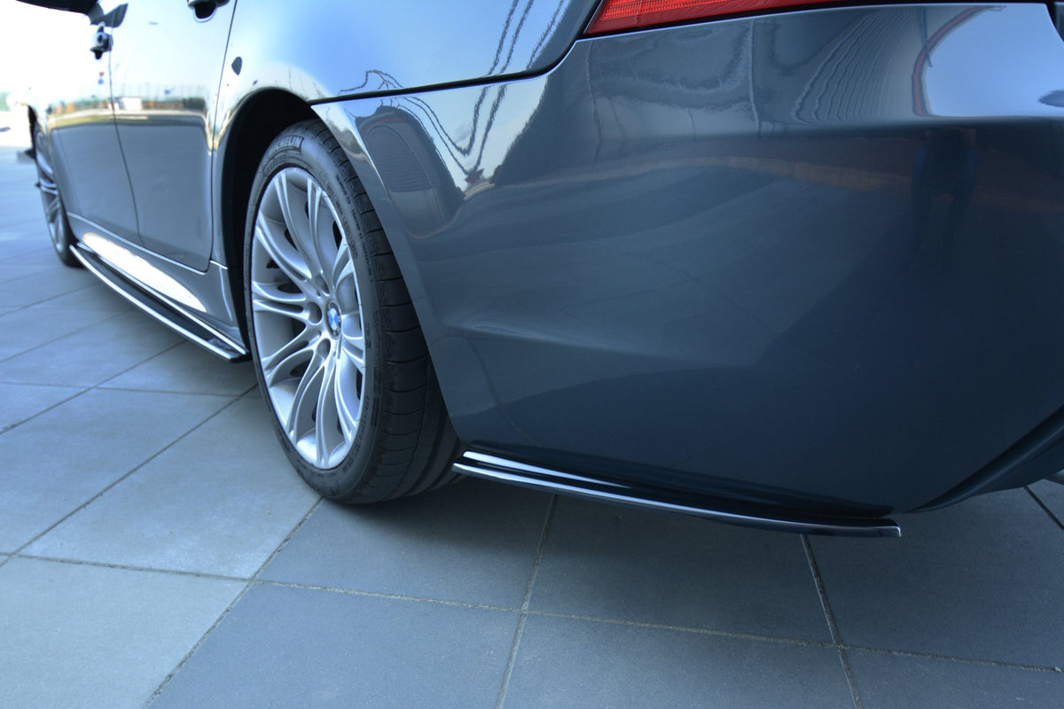 Heck Ansatz Flaps Diffusor passend für BMW 5er E60/E61 M Paket schwarz Hochglanz – Ansicht 5