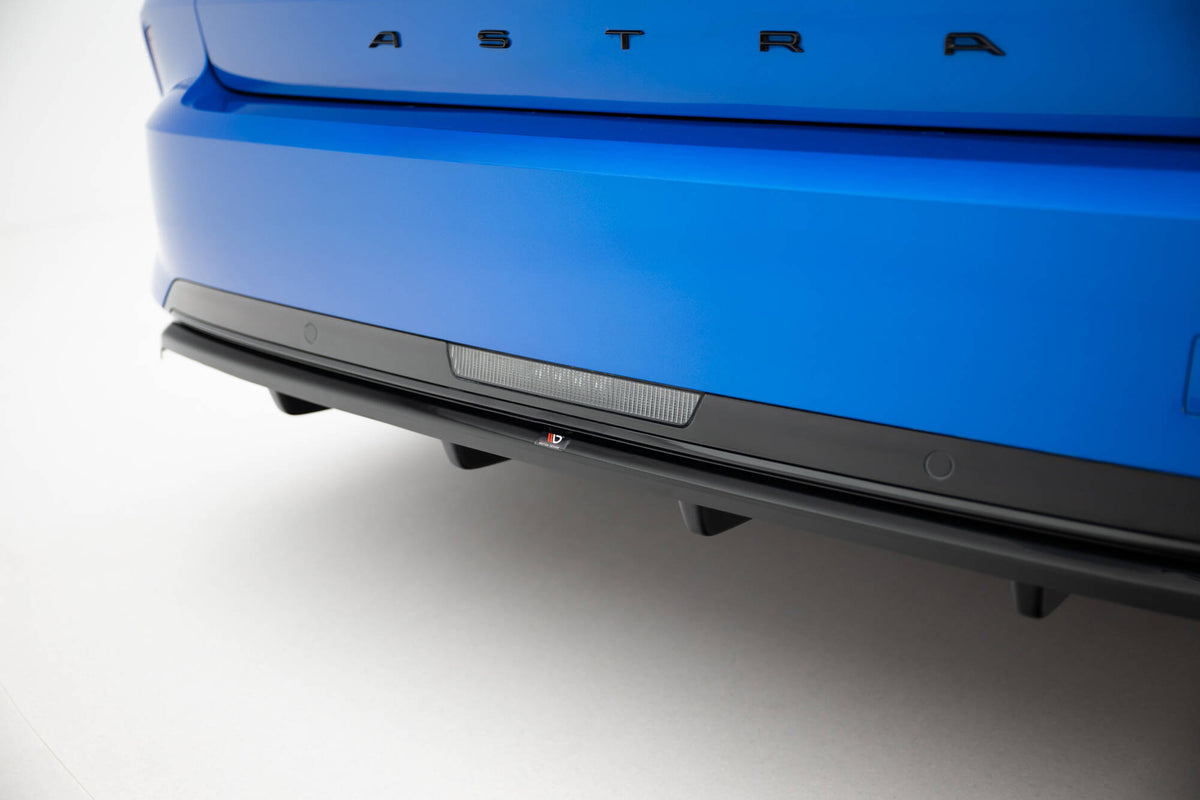 Street+ Mittlerer Diffusor RACE passend für Opel Astra Sports Tourer L (MK6) schwarz Hochglanz – Ansicht 1