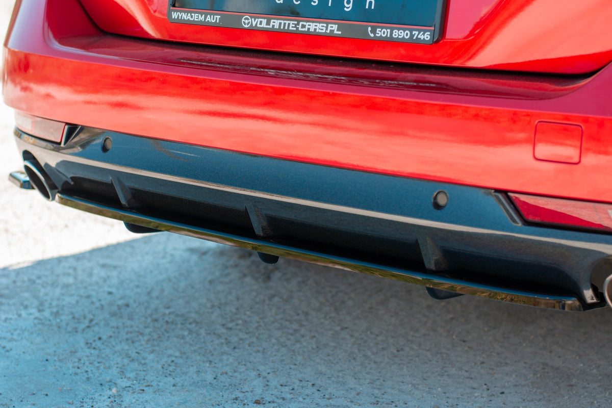 Heckansatz(mit einem vertikalem balken)  Peugeot 508 BenzinMk2 schwarz Hochglanz – Ansicht 3