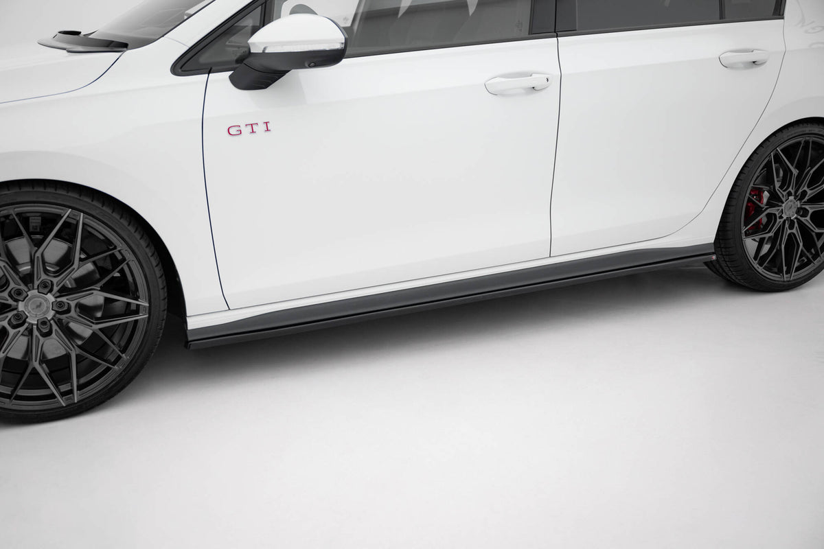 Street+ Seitenschweller Leisten passend für V.1 passend für VW Golf GTI / GTE / GTI Clubsport / GTD / R-Line Mk8 schwarz Hochglanz – Ansicht 4