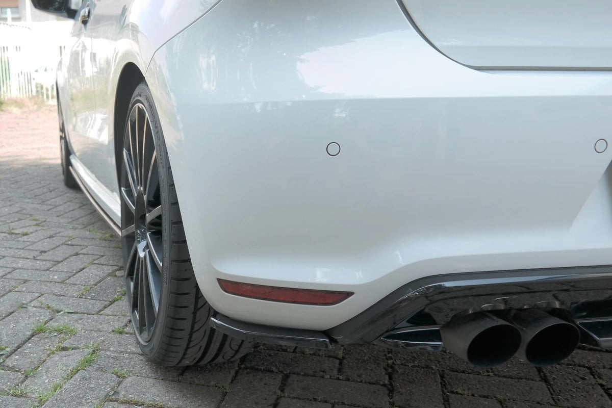 Heck Ansatz Flaps Diffusor passend für VW Polo WRC Mk5  schwarz Hochglanz – Ansicht 1