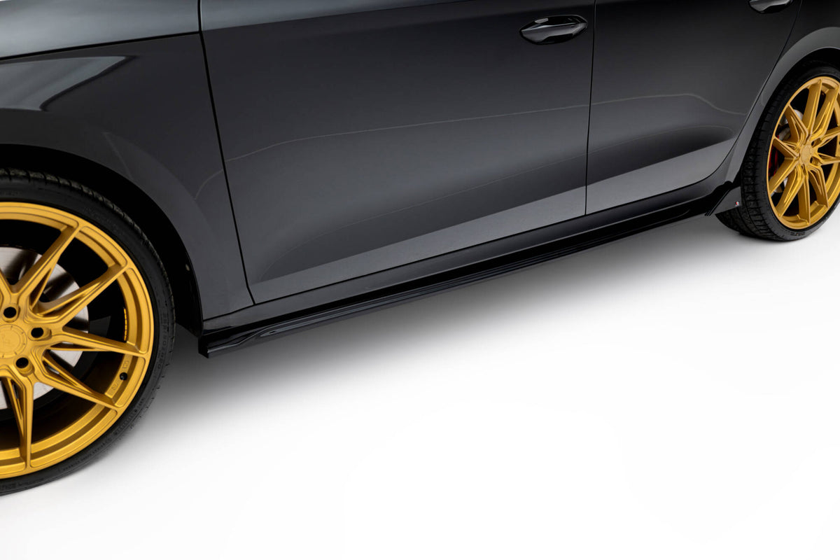 Street+ Seitenschweller Leisten passend für V.4 Skoda Octavia RS Liftback / Combi Mk4  schwarz Hochglanz – Ansicht 4