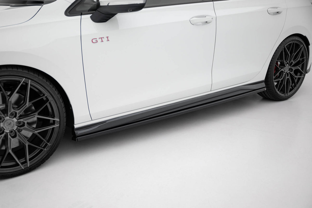 Street+ Seitenschweller Leisten passend für VW Golf GTI / GTE / GTI Clubsport / GTD / R-Line Mk8 schwarz Hochglanz – Ansicht 3