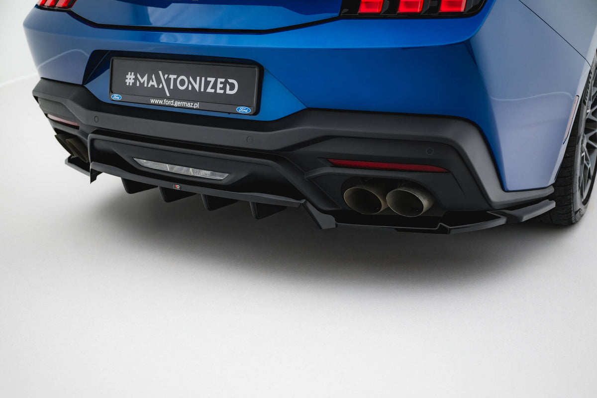 Street+ Mittlerer Diffusor RACE passend für Ford Mustang GT Mk7 schwarz Hochglanz – Ansicht 5