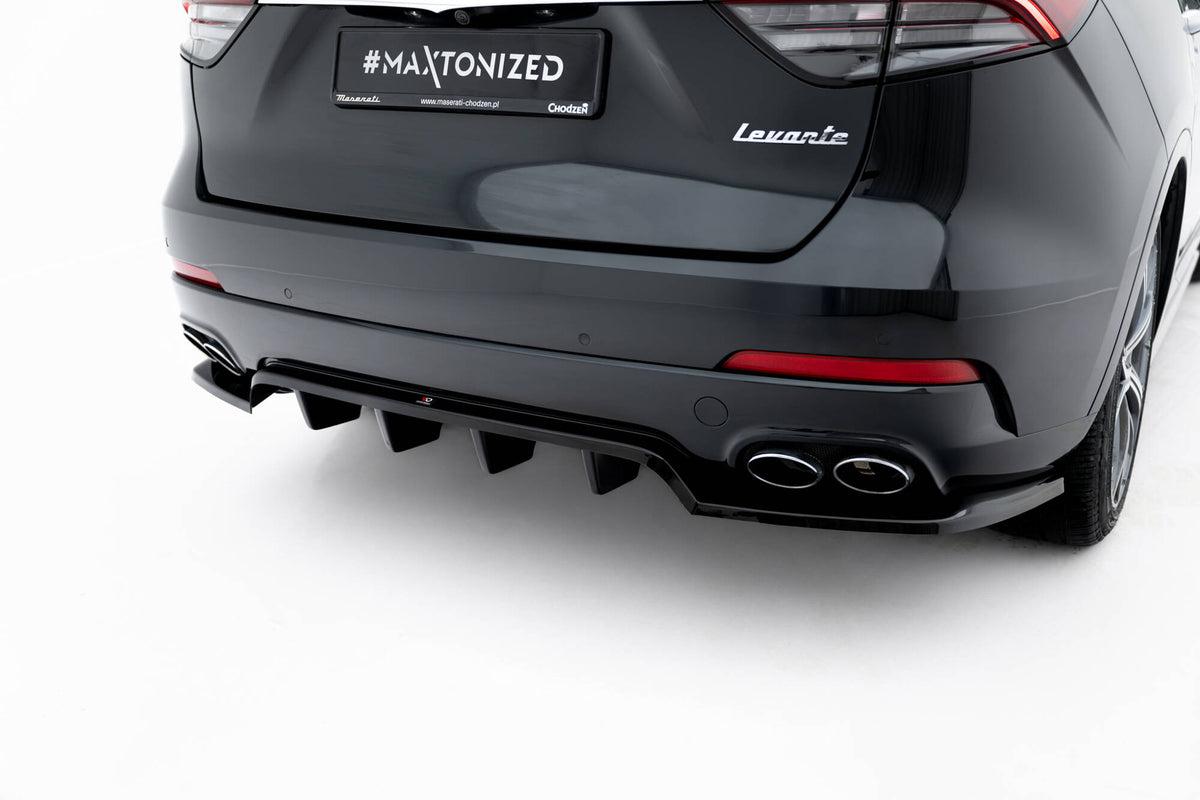 Street+ Mittlerer Diffusor RACE passend für Maserati Levante GT Mk1 Facelift schwarz Hochglanz – Ansicht 5