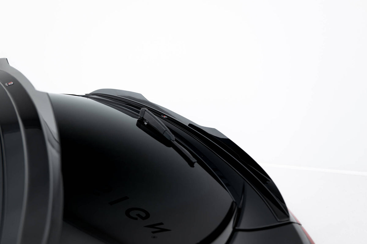 Niedriger Heckspoiler Lippe Maserati Levante GT Mk1 Facelift schwarz Hochglanz – Ansicht 3