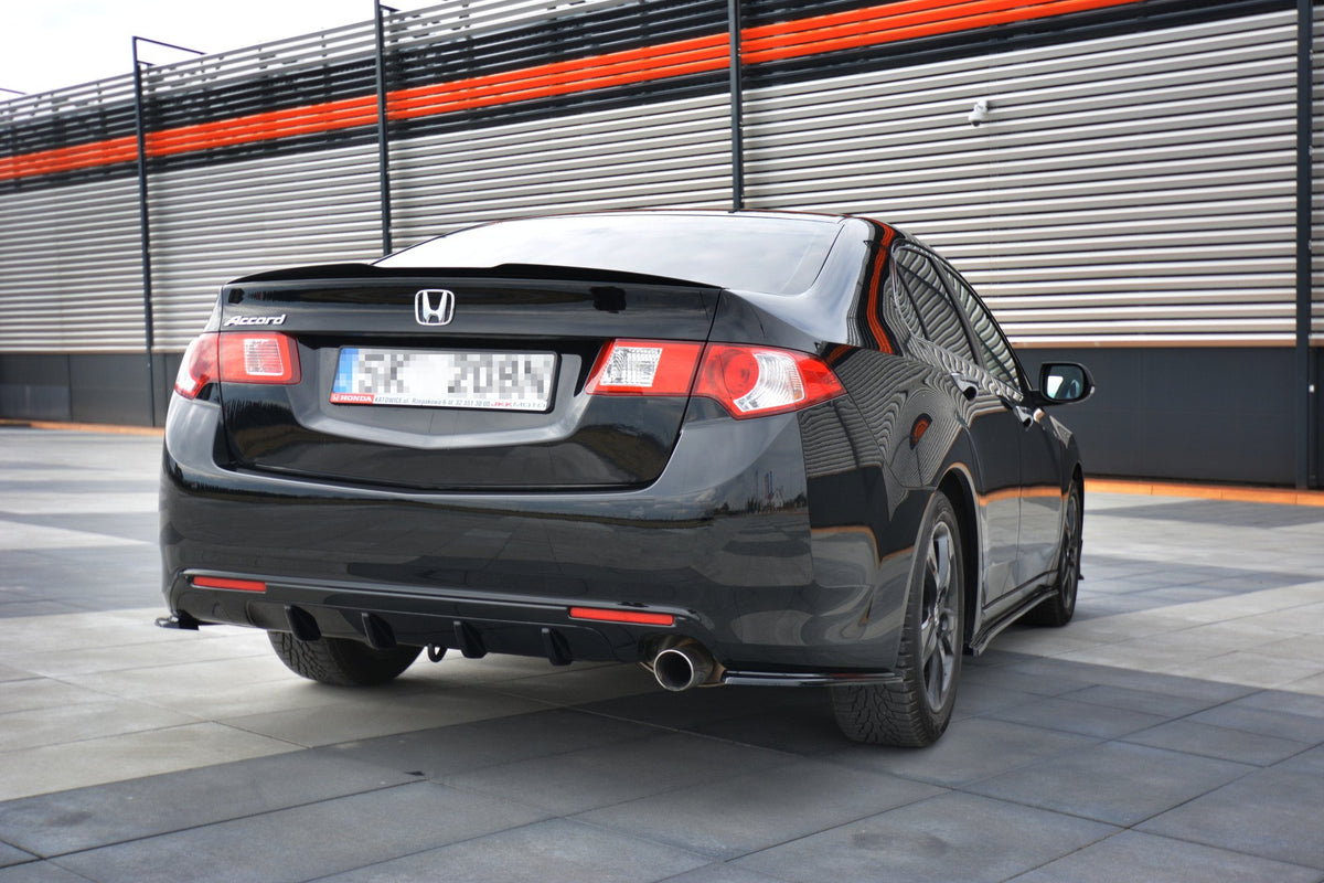 Heck Ansatz Flaps Diffusor passend für HONDA ACCORD MK8. CU-Serie vor Facelift SEDAN schwarz Hochglanz – Ansicht 3