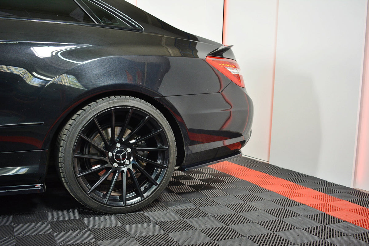 Splitter / Diffusor Heck Ansatz passend für Mercedes-Benz E-Klasse W207 Coupe AMG-Line schwarz Hochglanz – Ansicht 3