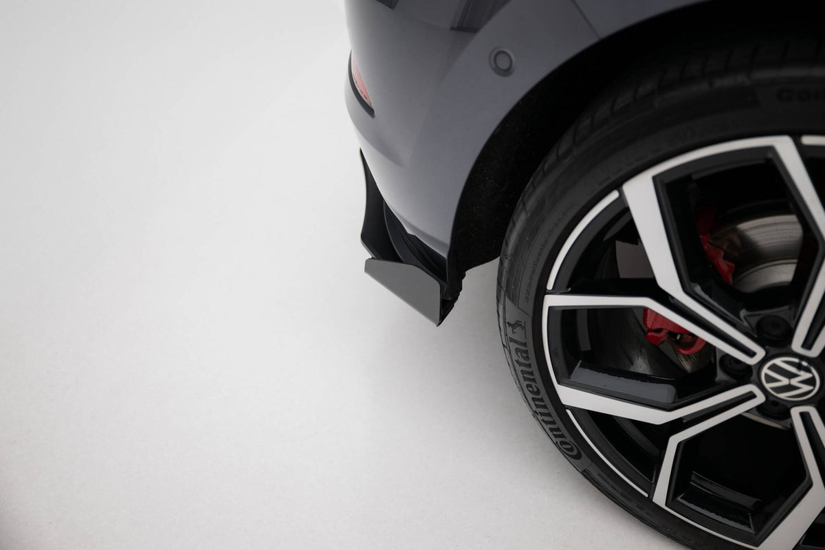 Hintere Seiten Flaps passend für VW Polo GTI Mk6 Facelift schwarz Hochglanz – Ansicht 4