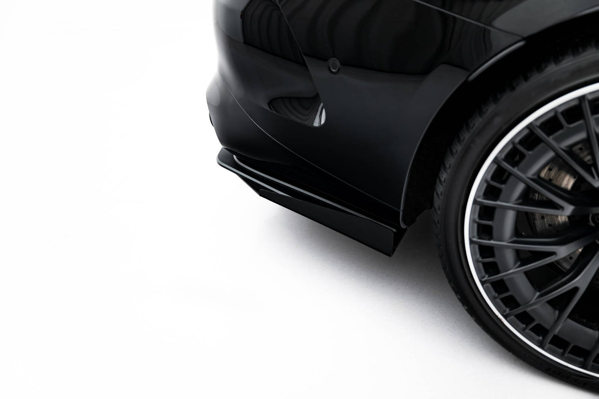 Hintere Seiten Flaps passend für Mercedes-AMG CLE 53 C236 schwarz Hochglanz – Ansicht 5