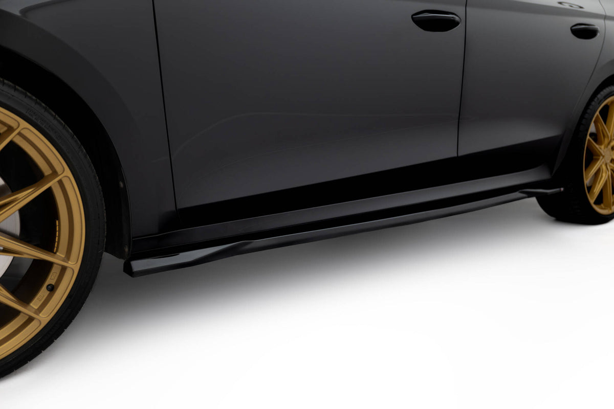 Street+ Seitenschweller Leisten passend für Skoda Octavia Liftback / Combi Mk4 Facelift schwarz Hochglanz – Ansicht 4