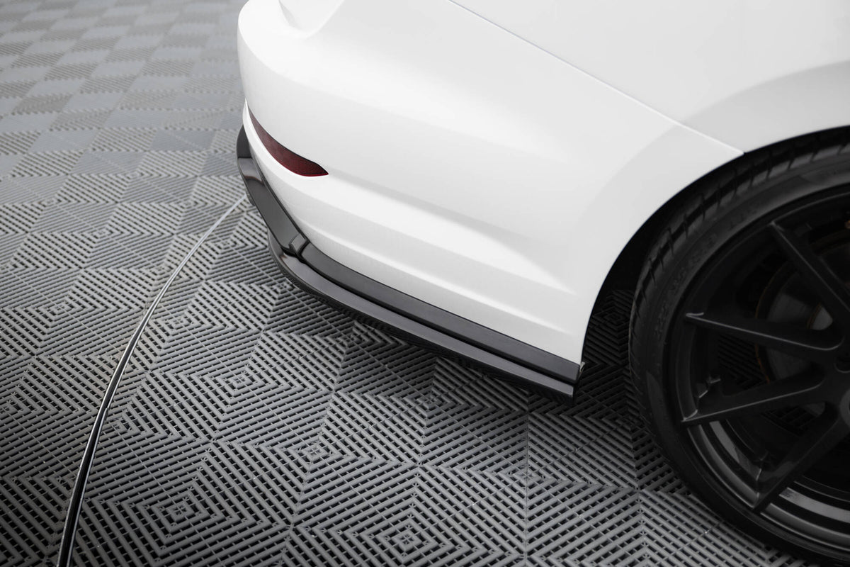 Heck Ansatz Flaps Diffusor passend für VW Jetta GLI Mk7 schwarz Hochglanz – Ansicht 3