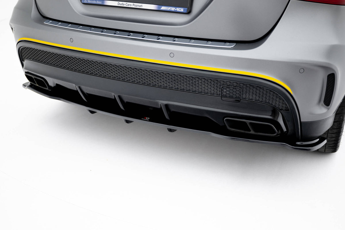 Street+ Mittlerer Diffusor RACE passend für V.1 Mercedes-Benz GLA 45 AMG schwarz Hochglanz – Ansicht 3