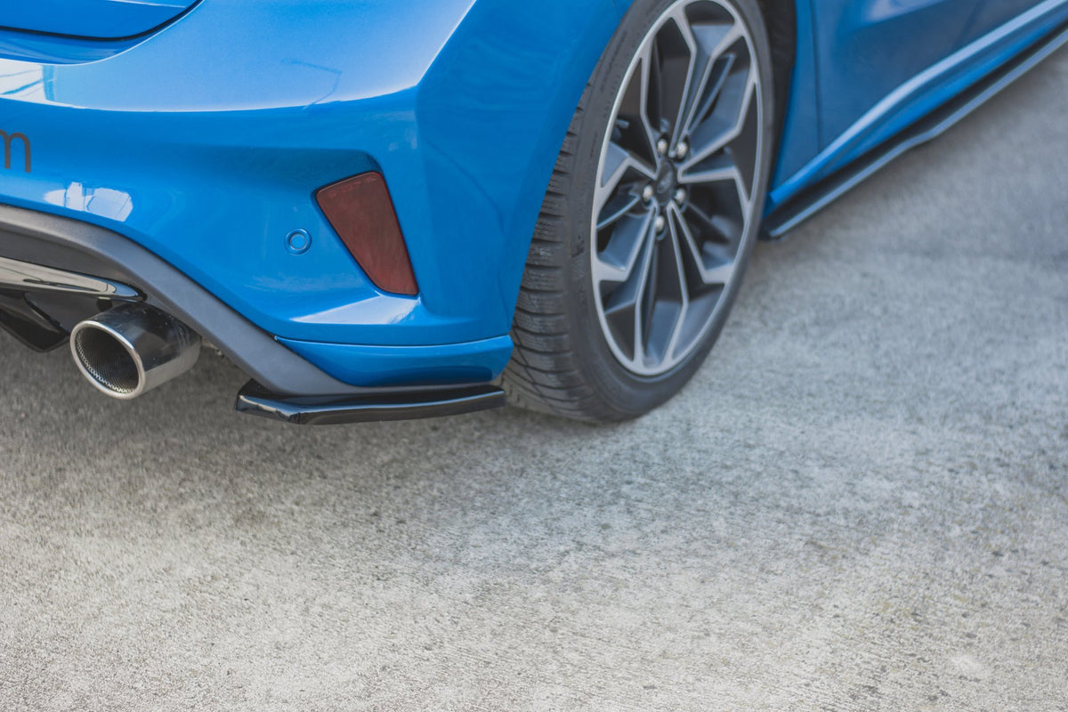 Heck Ansatz Flaps Diffusor V.1 passend für Ford Focus ST Mk4 schwarz Hochglanz – Ansicht 5