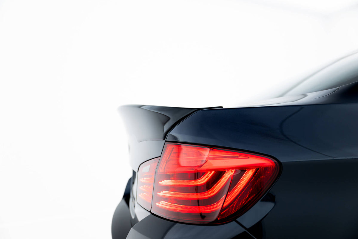 Spoiler CSL Look BMW 5er Limousine F10 / F10 Facelift schwarz Hochglanz – Ansicht 5