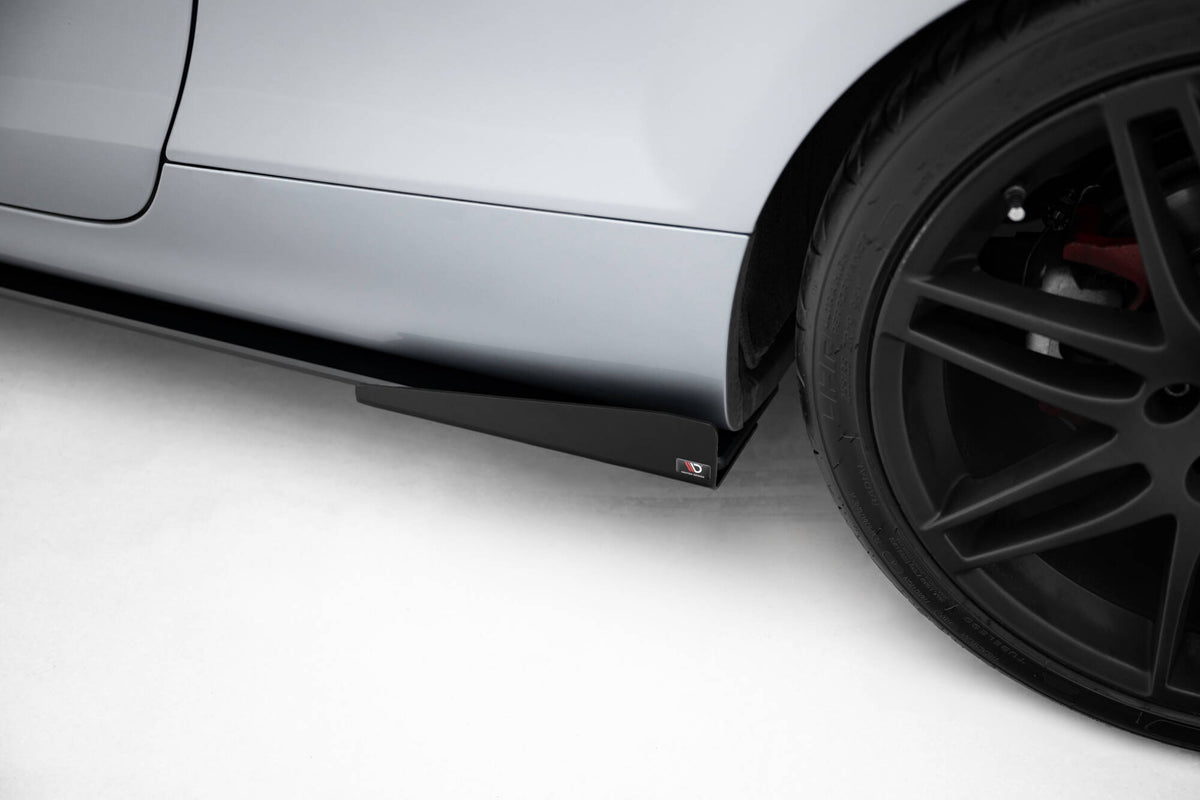 Street Pro Street+ Seitenschweller Leisten + Flaps passend für Audi TT S / TT S-Line 8J Facelift schwarz Hochglanz – Ansicht 1