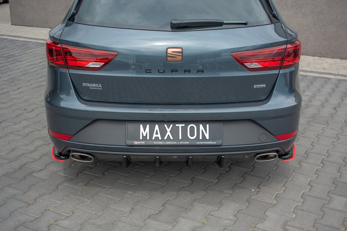 Diffusor Heck Ansatz V.1 passend für Seat Leon Cupra Mk3 FL Sportstourer schwarz Hochglanz – Ansicht 3