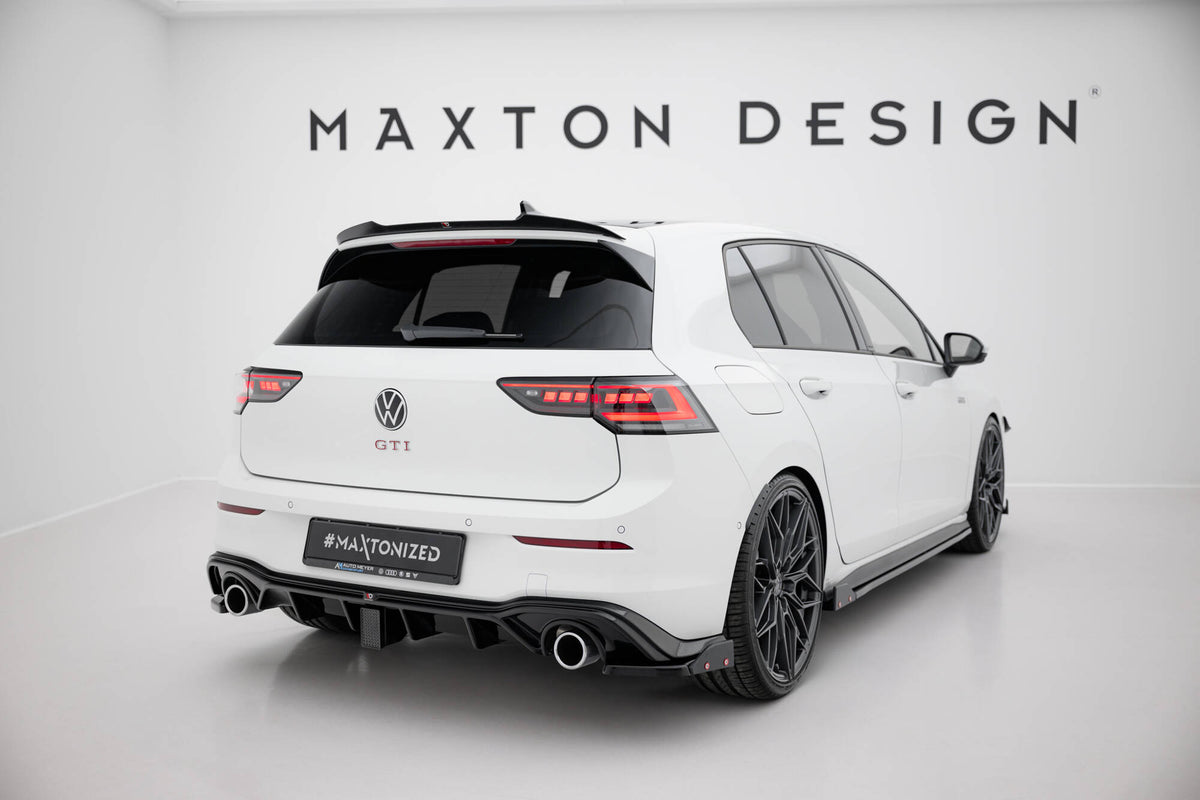 Heck Ansatz Flaps Diffusor V.4 + Flaps passend für VW Golf GTI / GTE Mk8 – Ansicht 1
