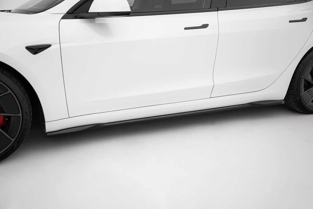 Street+ Seitenschweller Leisten V.2 passend für Tesla Model 3 Performance Mk1 Facelift  schwarz Hochglanz – Ansicht 3