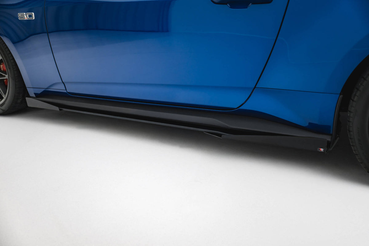 Street Pro Street+ Seitenschweller Leisten + Flaps passend für Ford Mustang Dark Horse Mk7 schwarz Hochglanz – Ansicht 5