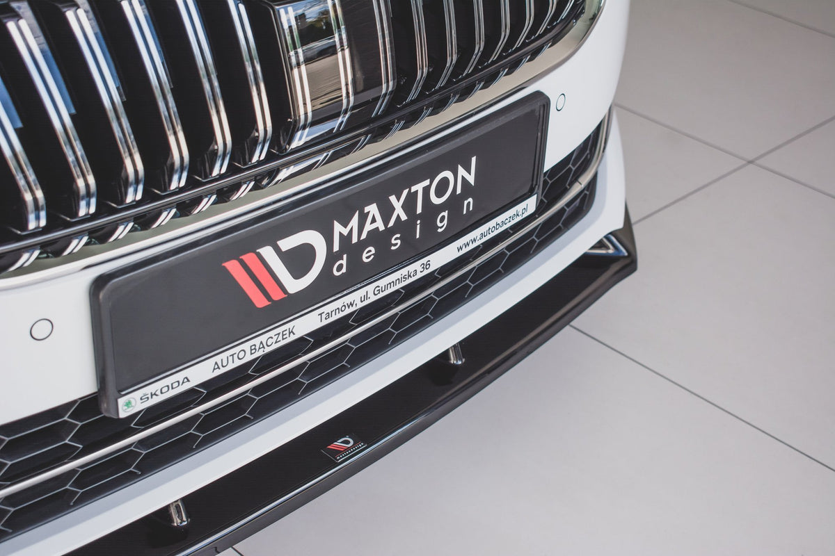 Street+ Spoilerlippe Front Ansatz V.2 passend für Skoda Superb Liftback / Combi Mk3 Facelift schwarz Hochglanz – Ansicht 3