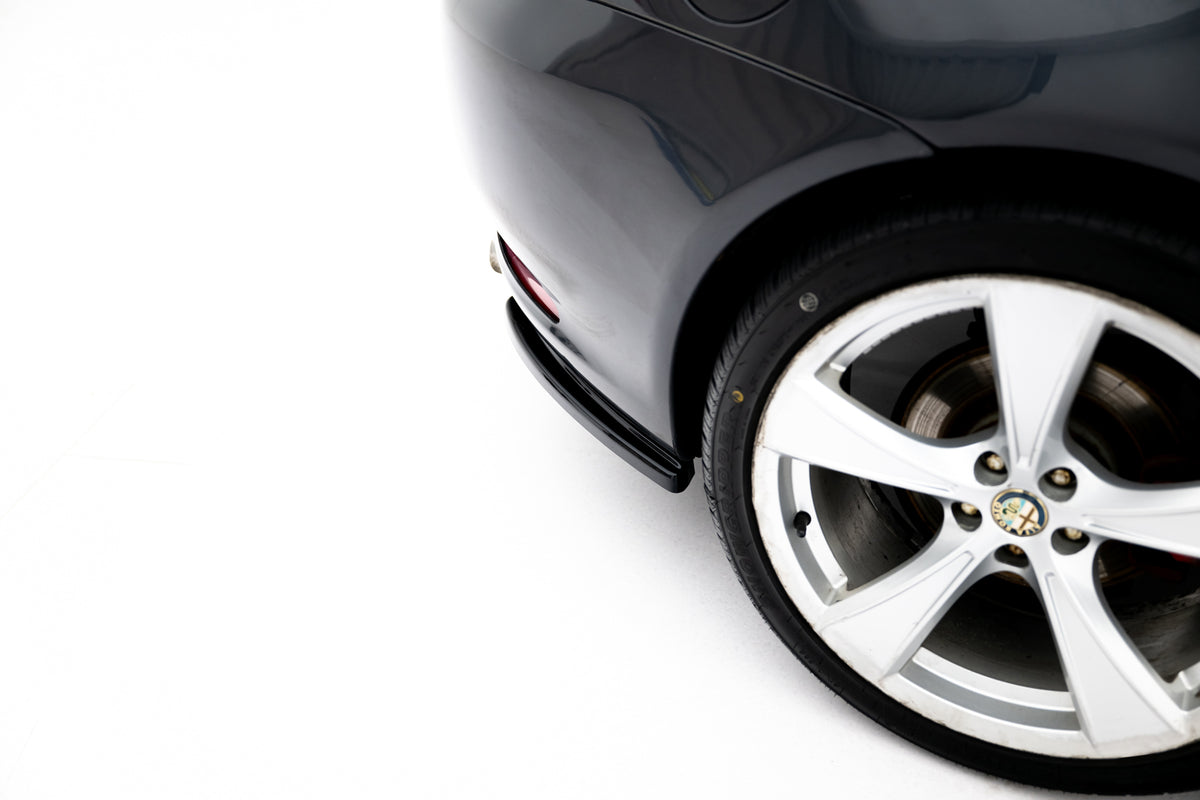 Heck Ansatz Flaps Diffusor passend für Alfa Romeo GT schwarz Hochglanz – Ansicht 4