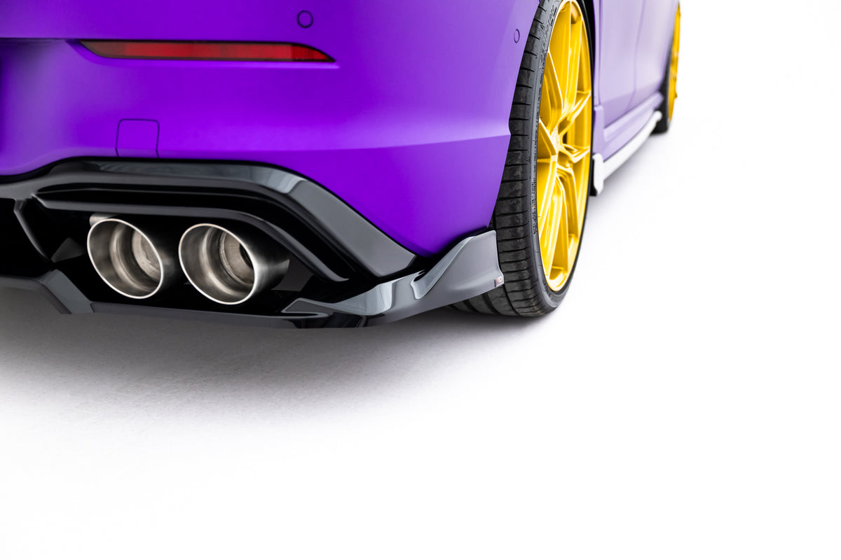 Street+ Mittlerer Diffusor RACE passend für V.1 VW Golf R Hatchback Mk8 / Mk8 Facelift schwarz Hochglanz – Ansicht 4