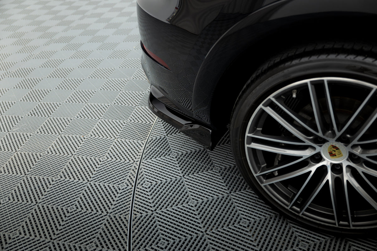 Heck Ansatz Flaps Diffusor passend für Porsche Cayenne Sport Design SUV / Coupe Mk3 schwarz Hochglanz – Ansicht 3