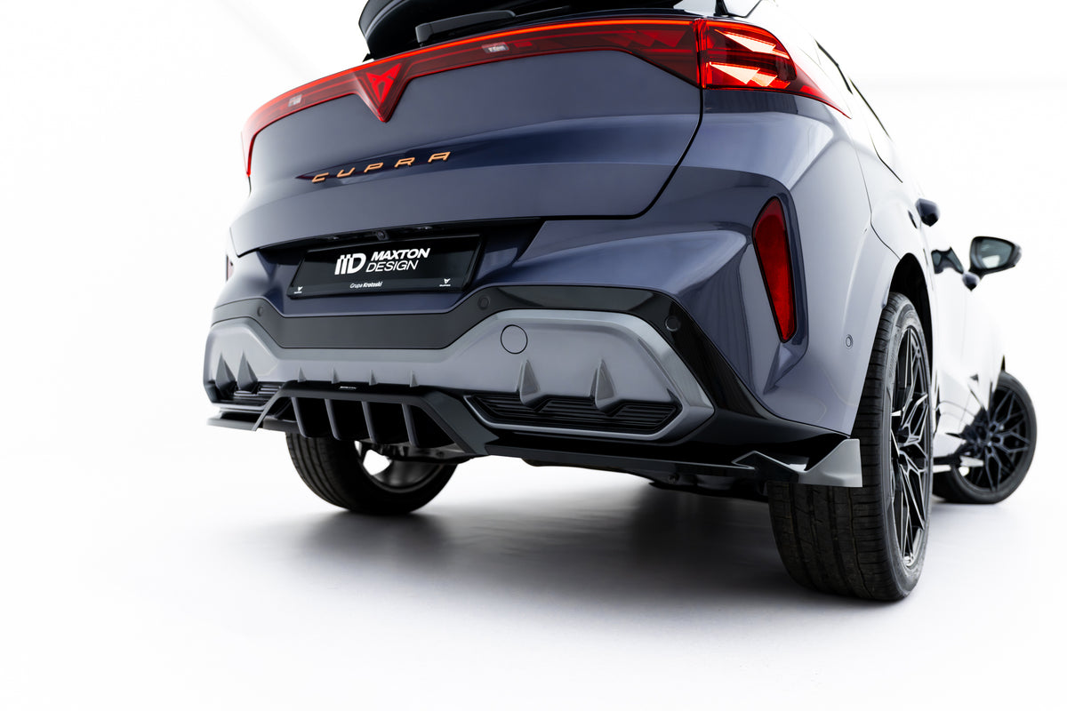 Street+ Mittlerer Diffusor RACE passend für V.1 Cupra Terramar Mk1 (Version ohne Anhängerkupplung) schwarz Hochglanz – Ansicht 6