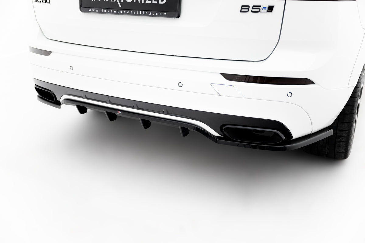 Street+ Mittlerer Diffusor RACE passend für Volvo XC60 Mk2 R-Design schwarz Hochglanz – Ansicht 1