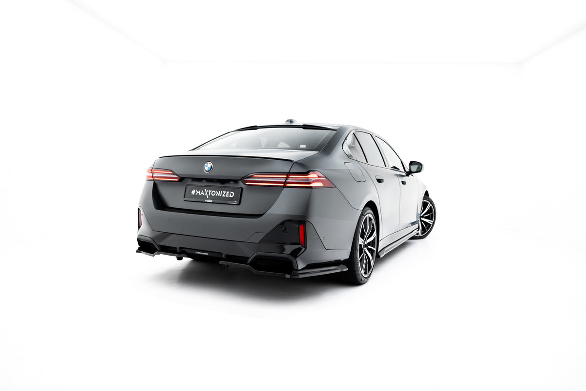 Heck Ansatz Flaps Diffusor V.1 passend für BMW 5er / i5 M-Paket Limousine / Touring G60 / G61 schwarz Hochglanz – Ansicht 2