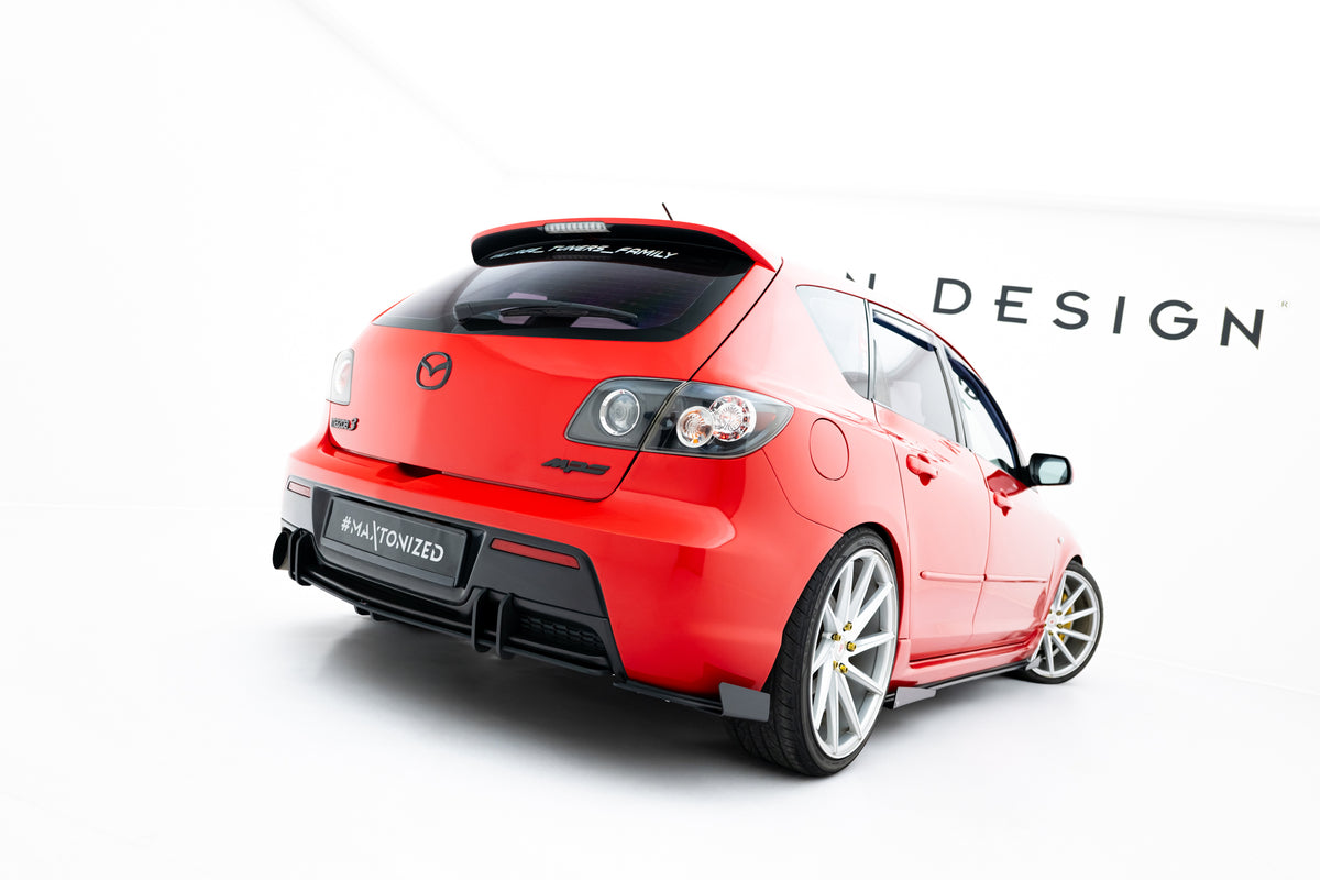 Hintere Seiten Flaps passend für Mazda 3 MPS Mk1 EU Version schwarz Hochglanz – Ansicht 1