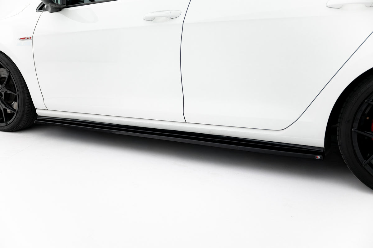 Street+ Seitenschweller Leisten V.2 passend für VW Golf GTI / GTD Mk7 / Mk7 Facelift (verengen) schwarz Hochglanz – Ansicht 3
