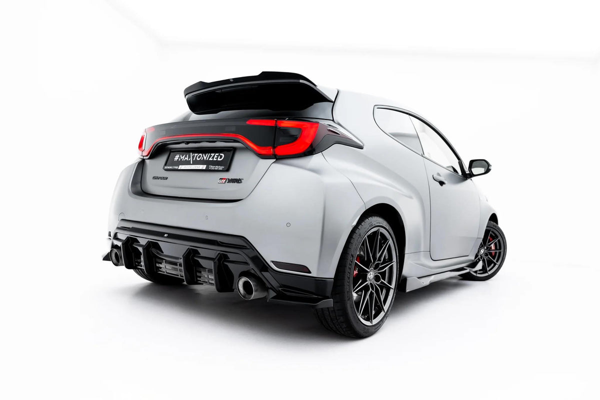 Heck Ansatz Flaps Diffusor V.3 passend für Toyota GR Yaris Mk4 Facelift schwarz Hochglanz – Ansicht 1