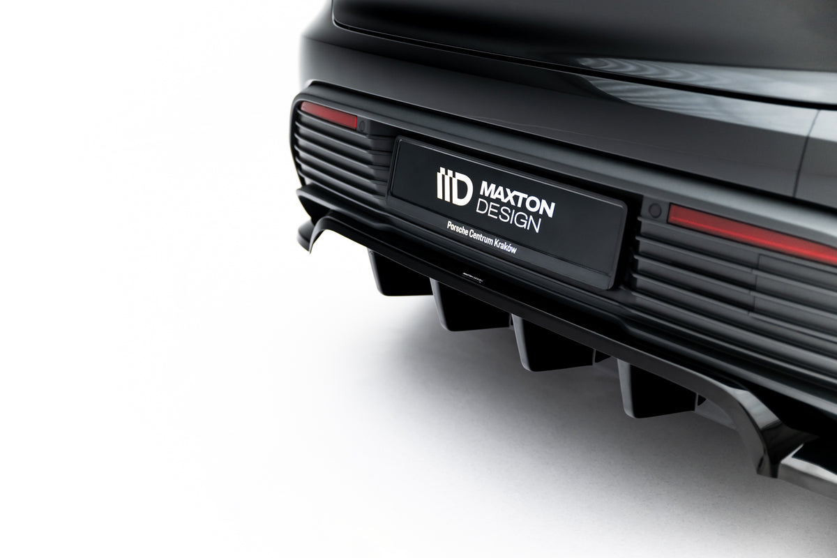 Street+ Mittlerer Diffusor RACE passend für Porsche Macan EV Mk1 schwarz Hochglanz – Ansicht 3