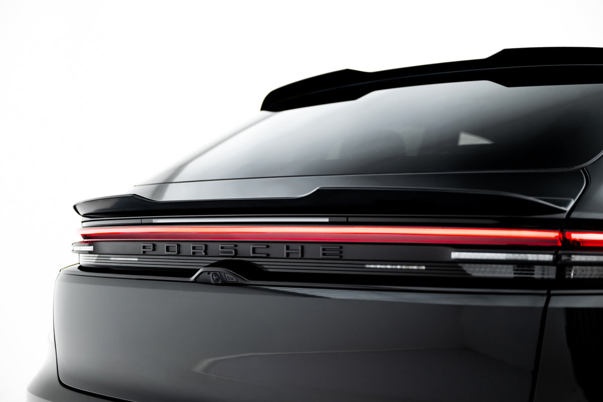 Niedriger Heckspoiler Lippe Porsche Macan EV Mk1 schwarz Hochglanz – Ansicht 1