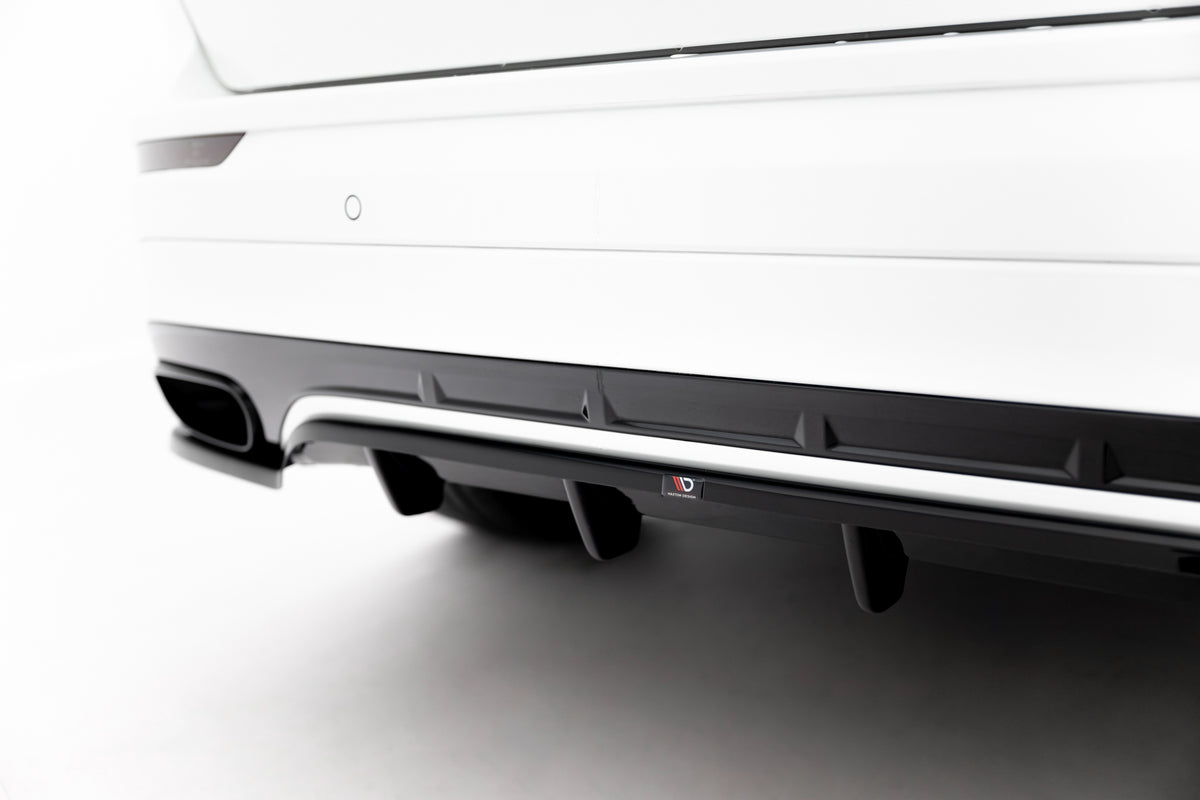Street+ Mittlerer Diffusor RACE passend für Volvo XC60 Mk2 R-Design schwarz Hochglanz – Ansicht 3