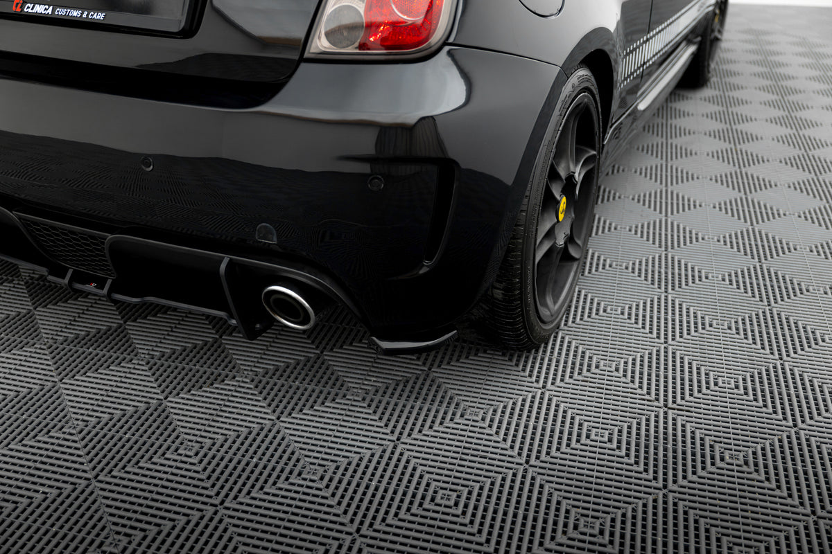 Heck Ansatz Flaps Diffusor V.2 passend für Abarth 500 Mk1 schwarz Hochglanz – Ansicht 1