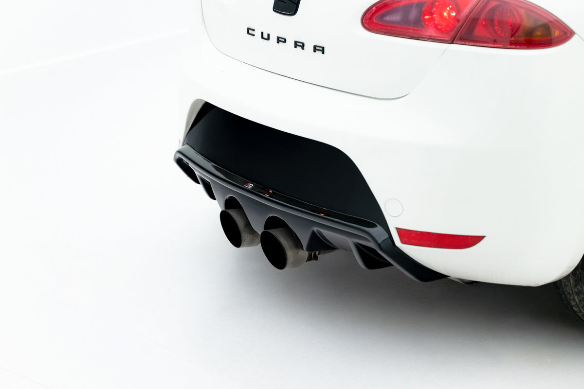 Diffusor Heck Ansatz passend für Seat Leon Cupra/ FR Mk2  schwarz Hochglanz – Ansicht 3