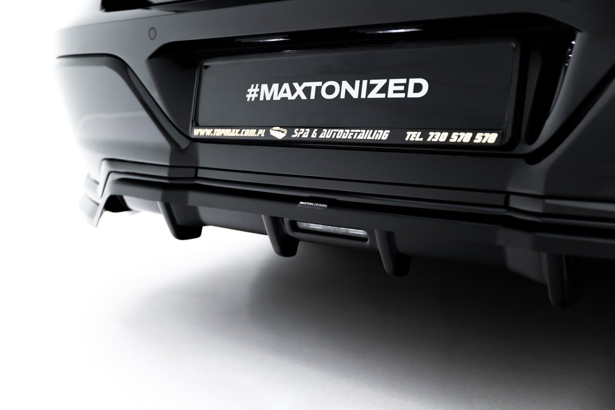 Street+ Mittlerer Diffusor RACE V.2 passend für BMW 7 M-Paket G70 schwarz Hochglanz – Ansicht 3