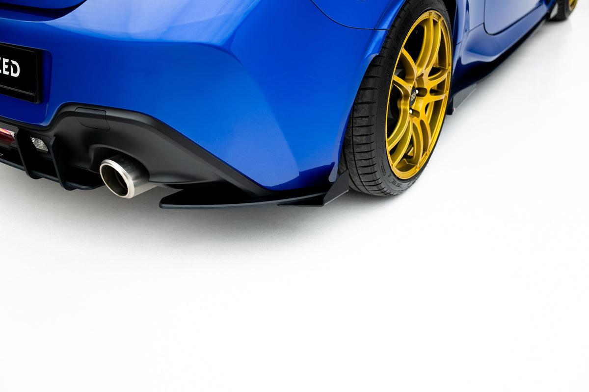 Hintere Seiten Flaps passend für Subaru BRZ Mk2 schwarz Hochglanz – Ansicht 3