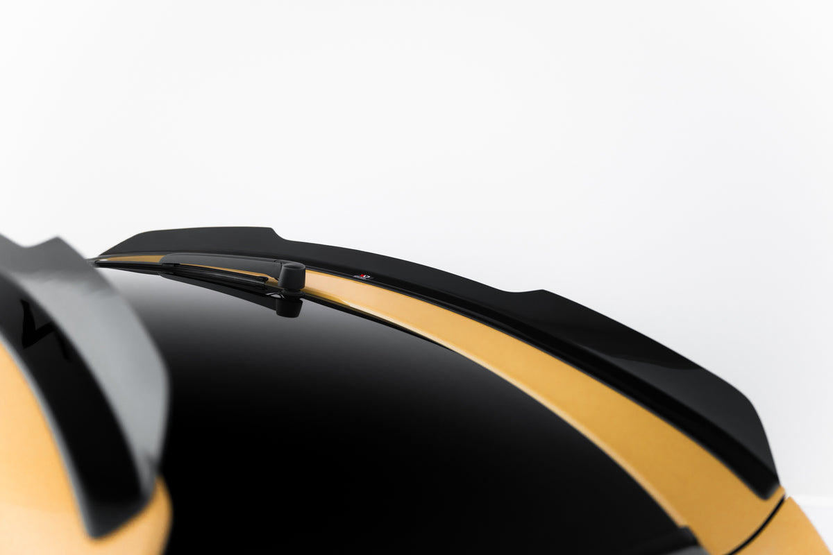 Niedriger Heckspoiler Lippe V.1 Audi RSQ8 Mk1 Facelift schwarz Hochglanz – Ansicht 1