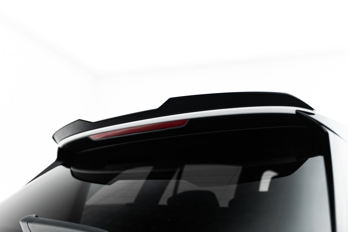 Heckspoiler Lippe VW Golf Variant Mk8 Facelift schwarz Hochglanz – Ansicht 3