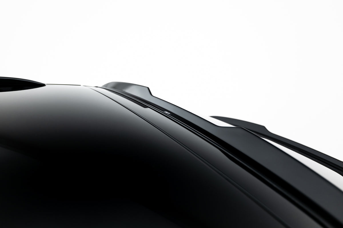 Höher Heckspoiler Lippe Porsche Macan EV Mk1 schwarz Hochglanz – Ansicht 3