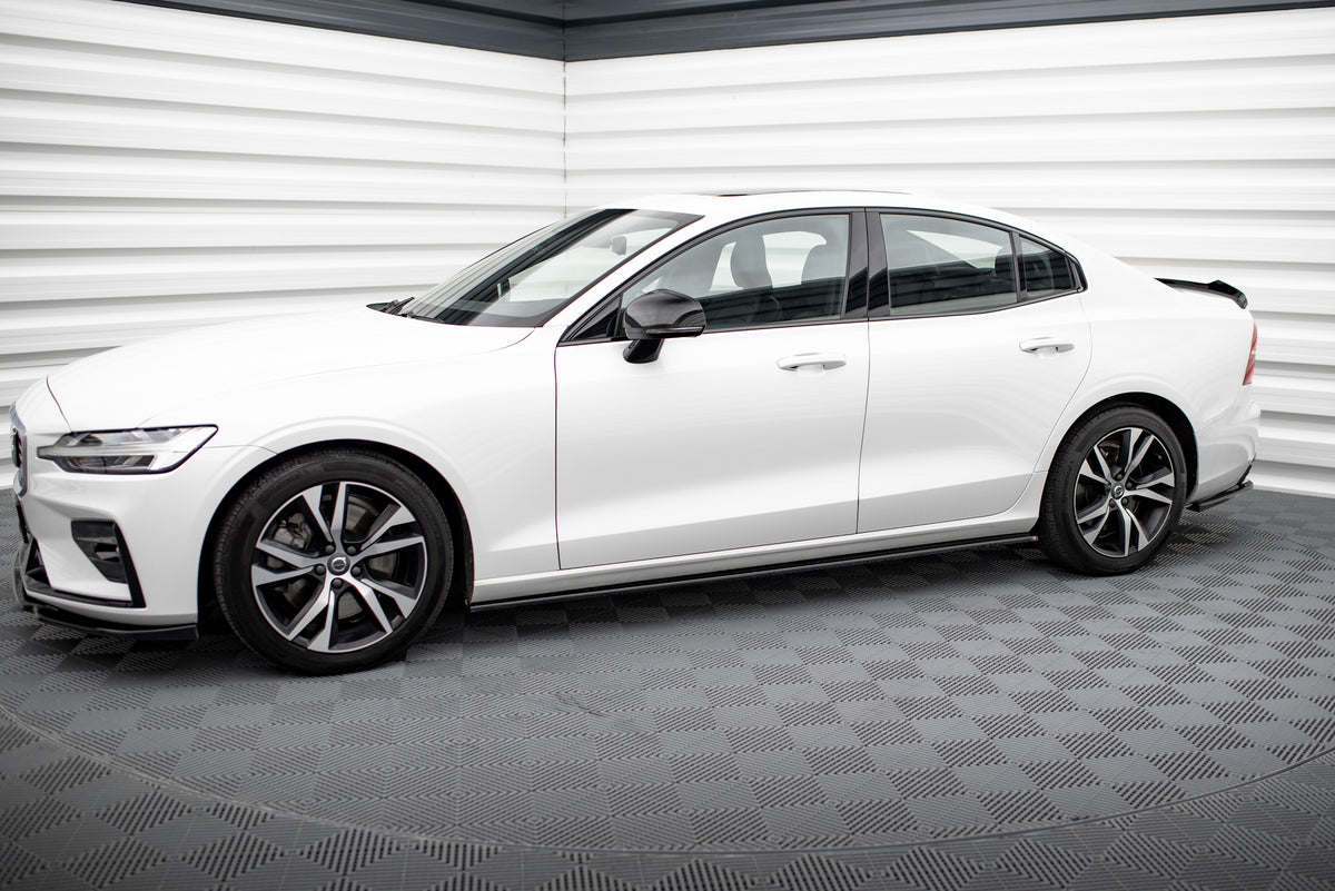 Street+ Seitenschweller Leisten V.2 passend für Volvo S60/V60 R-Design Mk3 schwarz Hochglanz – Ansicht 1