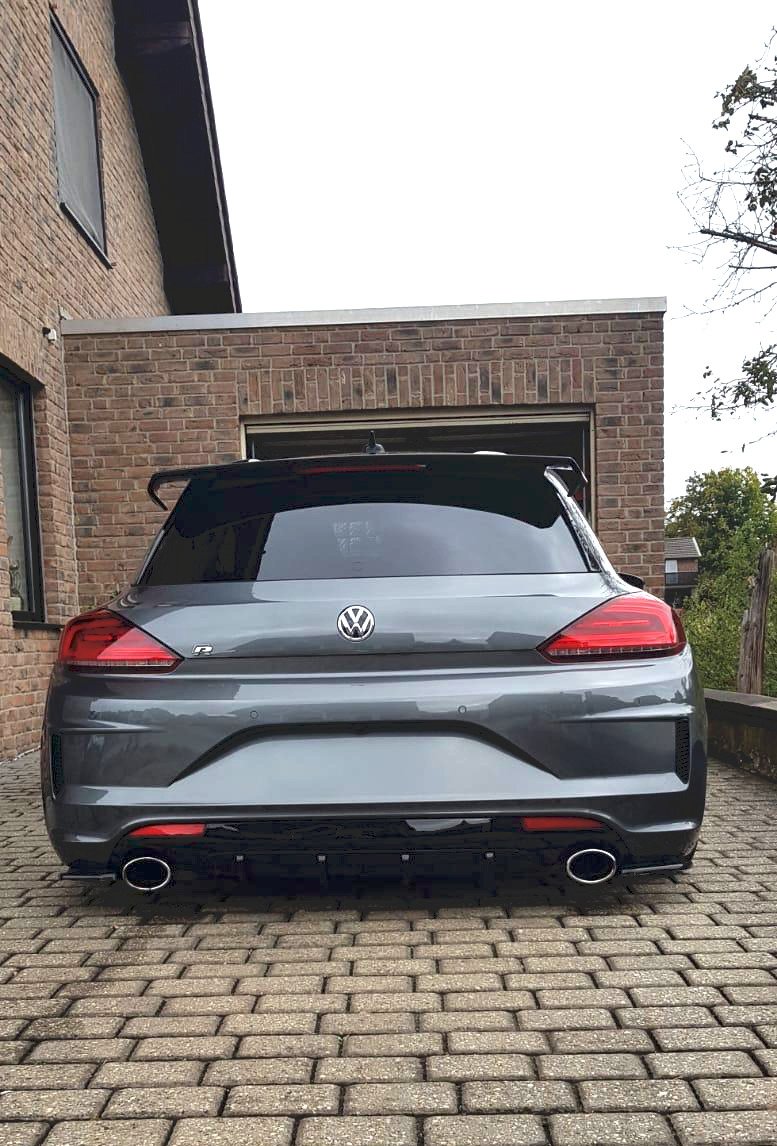 Heck Ansatz Flaps Diffusor passend für VW Scirocco R Mk3  Facelift schwarz Hochglanz – Ansicht 5