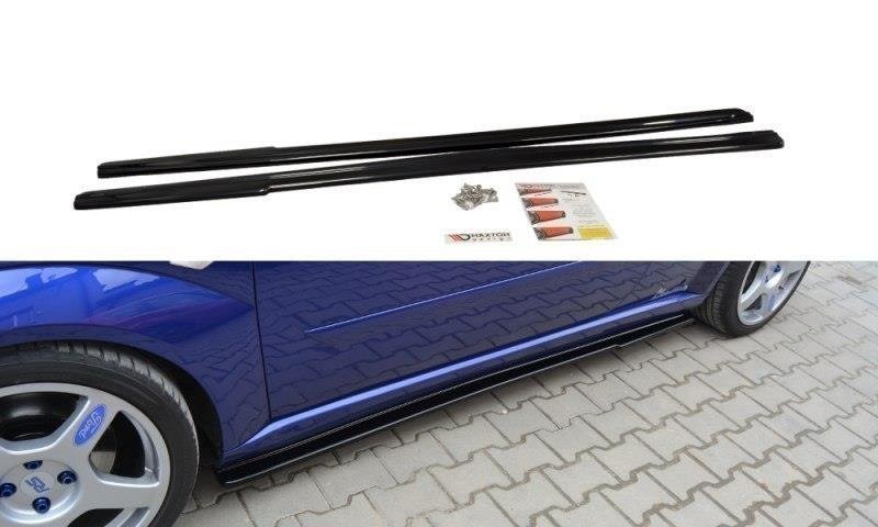 Seitenschweller Diffusers Ford Focus RS Mk1 schwarz Hochglanz – Ansicht 2