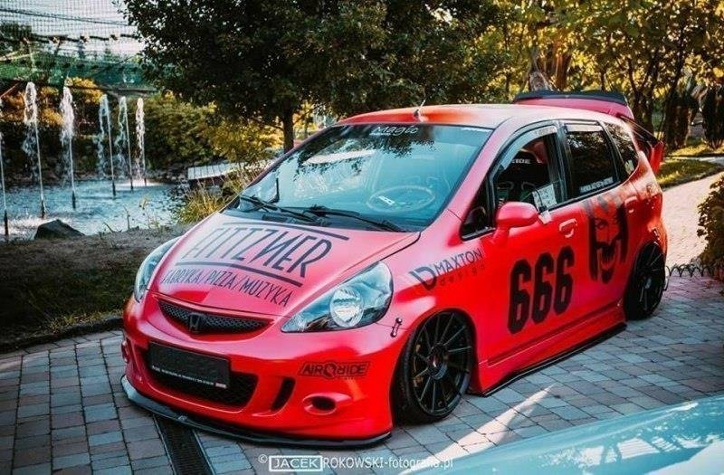 Heckspoiler Lippe HONDA JAZZ MK1 schwarz Hochglanz – Ansicht 1