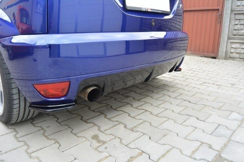 Heck Ansatz Flaps Diffusor passend für Ford Focus RS Mk1 schwarz Hochglanz – Ansicht 3